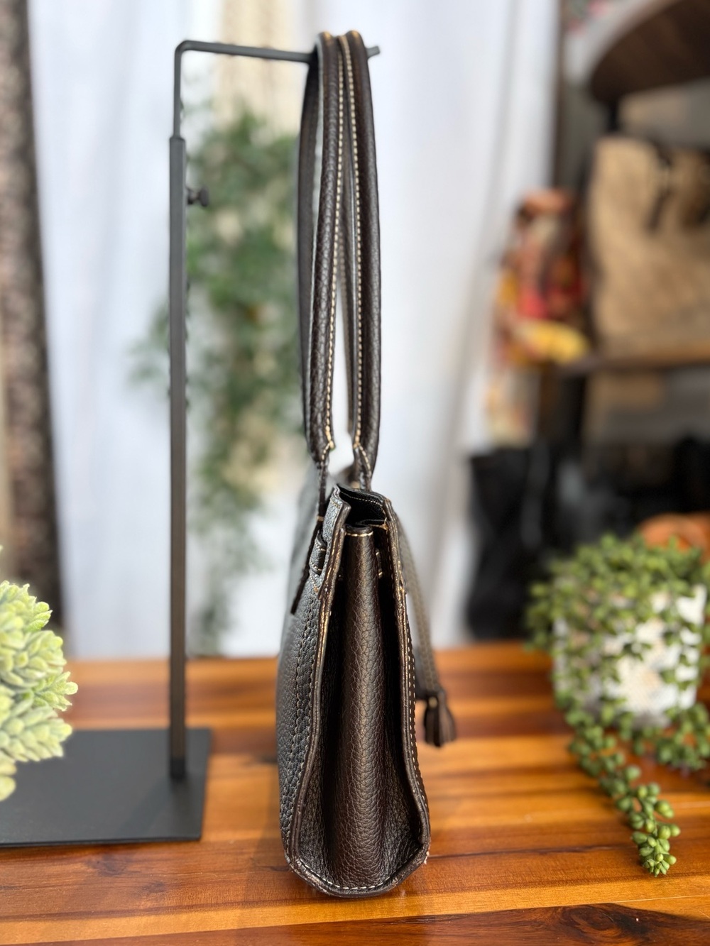 Dooney Pebble Grain Tassel Drawstring Shoulder Bag Mini Tote Plumes Lining - Picture 3 of 11
